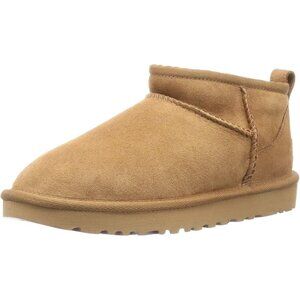 UGG Women's Chestnut Rounded Toe Sheepskin Lining Classic Ultra Mini Boot